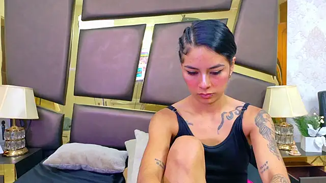 Chat XXX en directo de NicoleEsposito