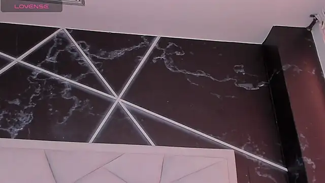 Chat +18 de AerumChae ao vivo