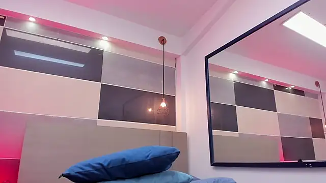 Zara_Jackson Chat XXX in diretta