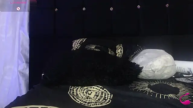 charlotte_brawnn Live XXX chat