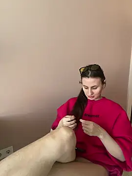 Flossy_Vettie Adlı Modelin Canlı XXX Sohbeti