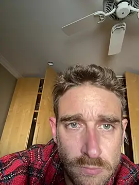 MaxSpadeErotica's Live XXX Chat