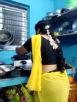 Chat XXX en directo de tamil_Vennila