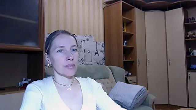 Javelinka 现场XXX聊天