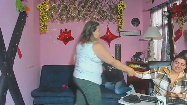 lesbiancuplen Live XXX chat