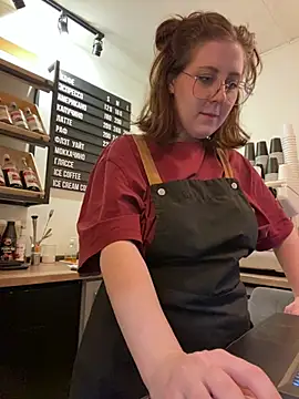 Chat XXX en directo de cinnabon_