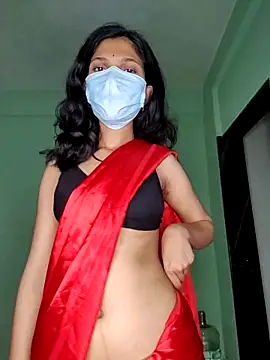 Show modela Shivani2002 na web-kameri