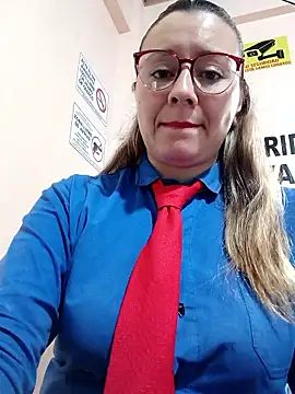 Онлайн чат XXX Hannah-colx