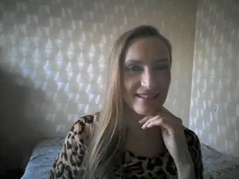 Averinona Live XXX-Chat