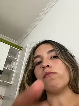 XXX chat uživo modela MANU_EF