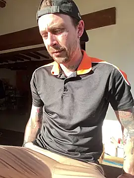 Piratee666's Live XXX Chat