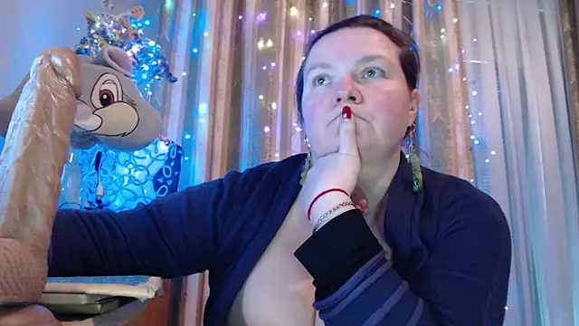 amorelara Webcam-Show