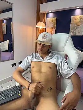 Ikaika_Kalani Live XXX-Chat