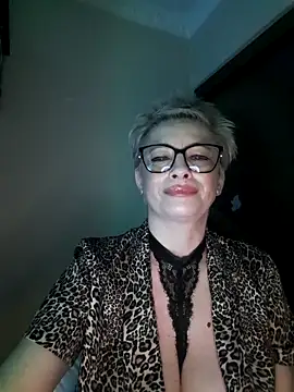 LunaBlaise live XXX chat