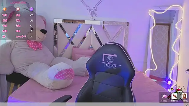 Онлайн чат XXX SABRIINA_TAY