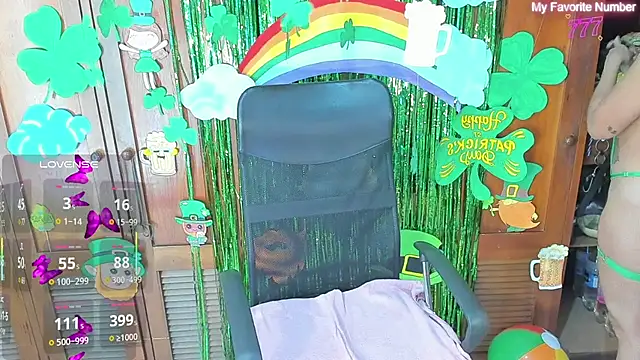 Chat XXX en directo de DestinyHills