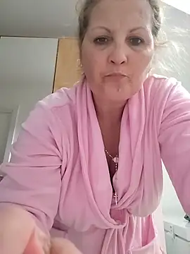 Divineblond 라이브 XXX 채팅