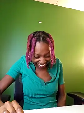 oliviaprettypussy: διαδικτυακό σόου στην κάμερα