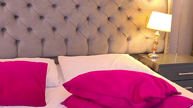 SamantaG Adlı Modelin Canlı XXX Sohbeti