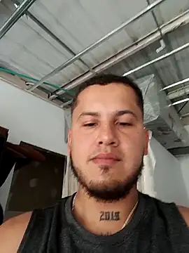 Show modela lenin9 na web-kameri