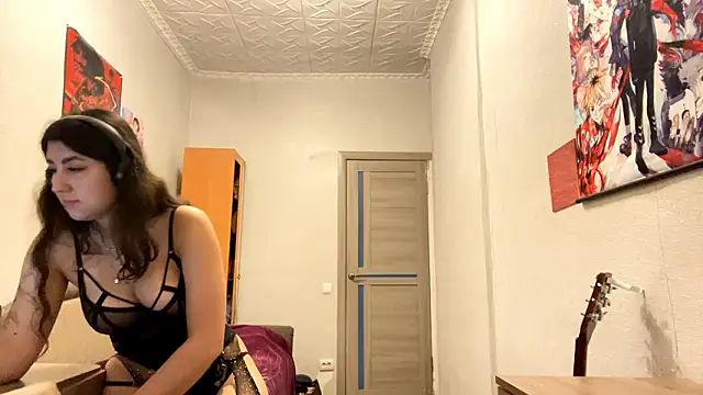 AshlynWabasha Chat XXX live