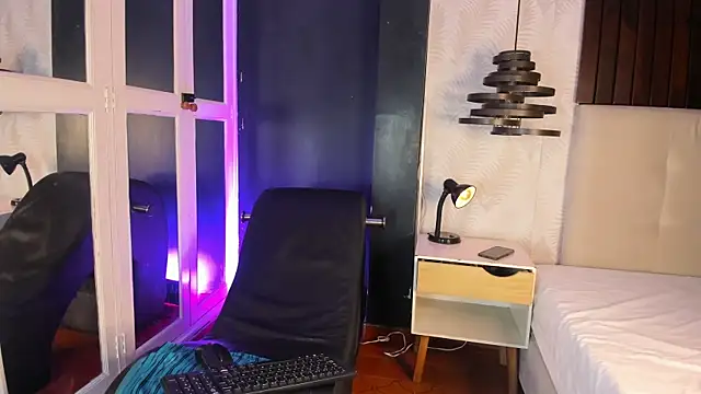 XXX chat uživo modela Jean_Jagger