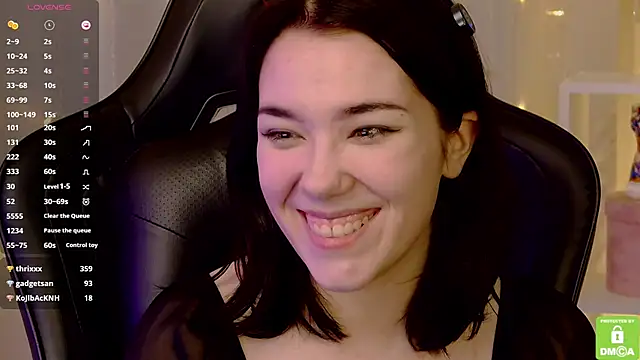 Kelly_foox 即時 XXX 聊天