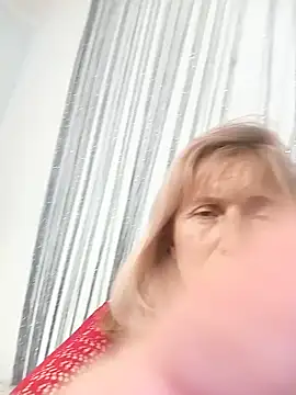 Chat XXX en directo de TrinaAdair