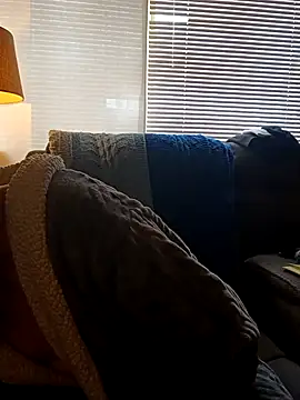 AgoneCanal Pertunjukan Webcam