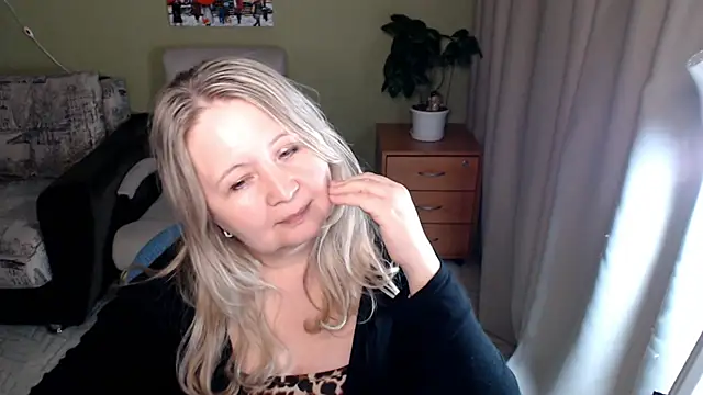 Chat XXX en directo de JanaMayer