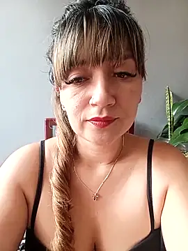 Онлайн чат XXX tata_sanz_