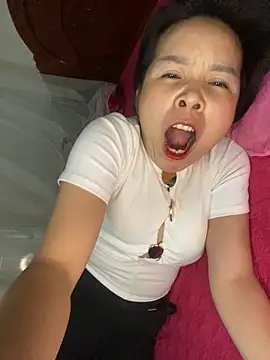 Ivy_Trix2 网络视讯表演