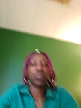 oliviaprettypussy's Webcam Show