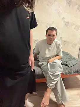 desiredude9 网络视讯表演