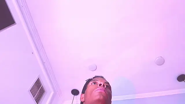 Santiago_Ortiz_ Chat XXX in diretta