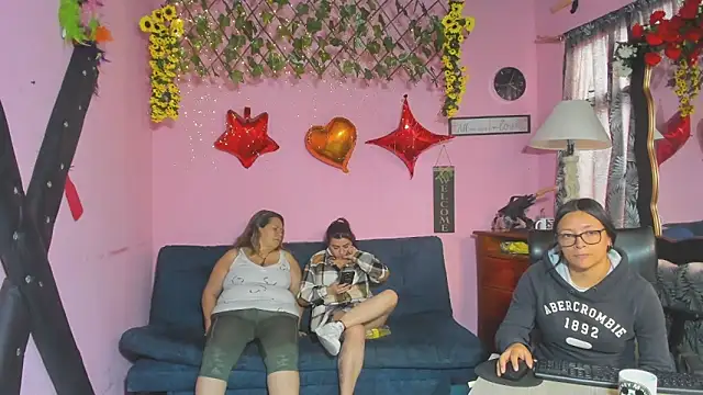 lesbiancuple Chat XXX live