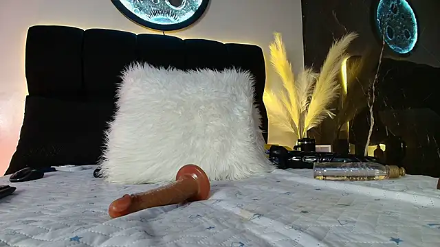 lorrayne_'s Live XXX Chat