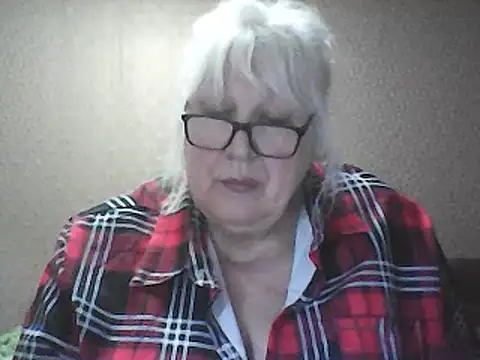 Alexia64231's Webcam Show