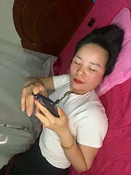 Ivy_Trix2 在線直播表演