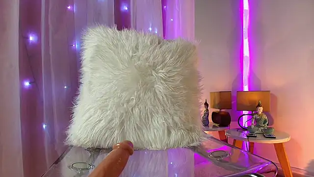 lorrayne_ Adlı Modelin Canlı XXX Sohbeti