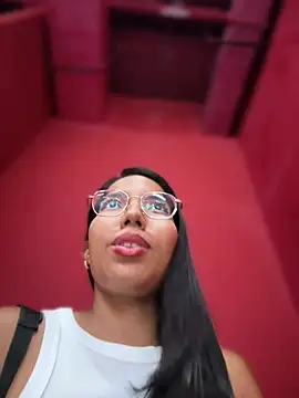 SheenaBrooke 在線直播表演