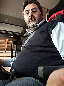 Necroforo Adlı Modelin Canlı XXX Sohbeti