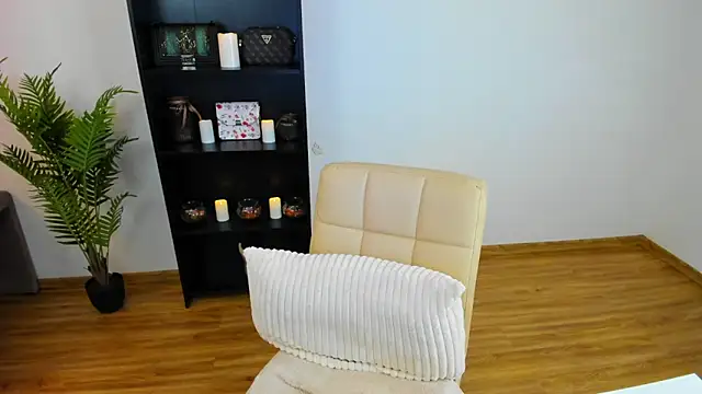 khloe_starrr 라이브 XXX 채팅