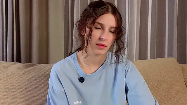 Chatroom XXX en direct de KerstinMaynor