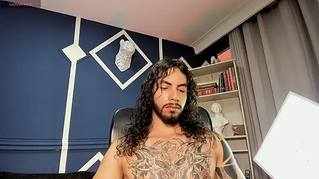 melody_ft_jesus' Webcam Show