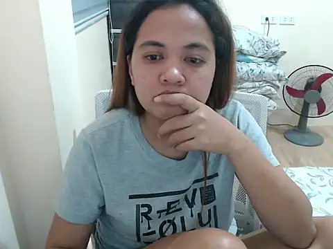 Chat +18 de xTheLastVIRGINx ao vivo