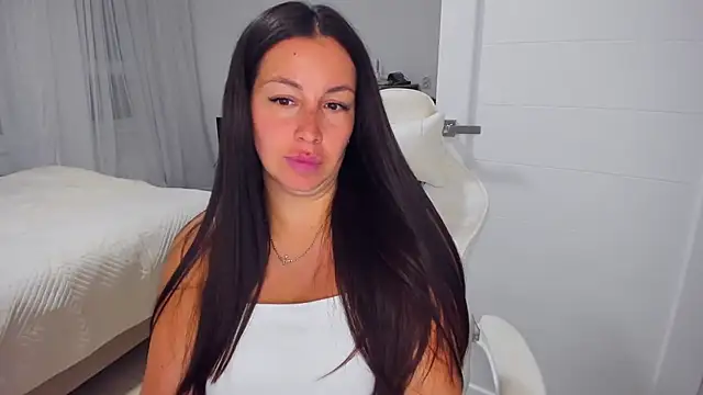 AvisFlowers 即時 XXX 聊天