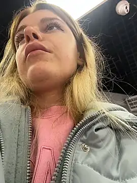 HarrietDartn Live XXX chat