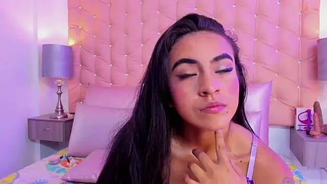 Leslie_Bussh_'s Live XXX Chat