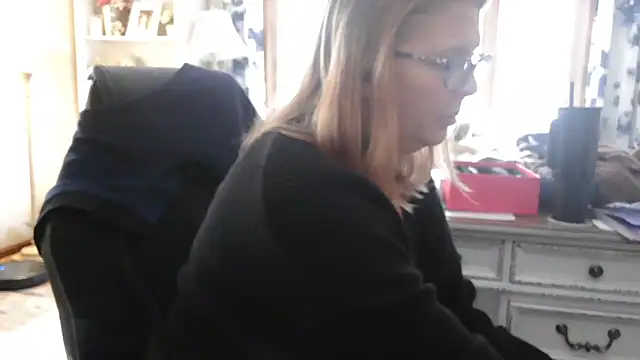 Stickywethoney Webcam show